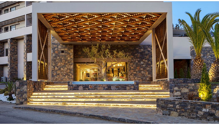 Zeus Eleva Mirabello Bay, Крит